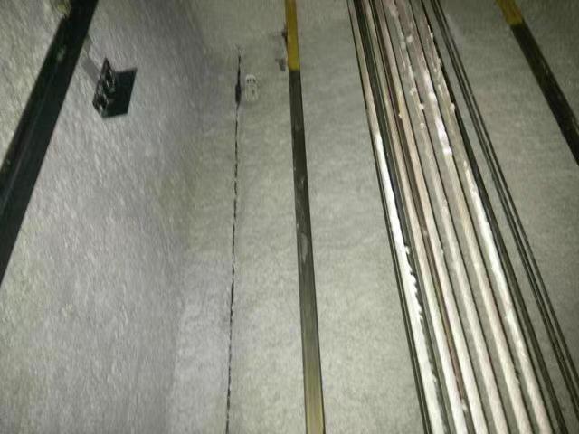 無(wú)機(jī)纖維吸音噴涂 (9)